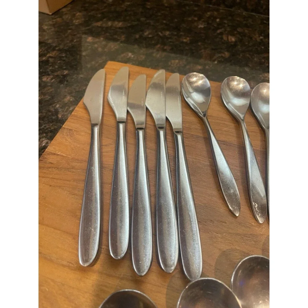 International Stainless - LUCERNE - 27-Piece Flatware Set